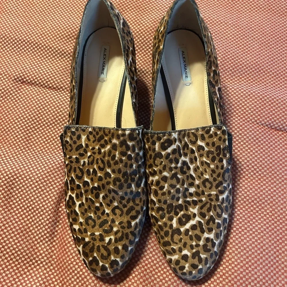 Alex Marie stylish animal